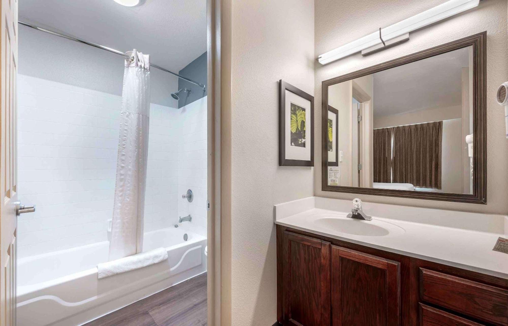 Extended Stay America Suites - Indianapolis - Airport - W Southern Ave Eksteriør bilde