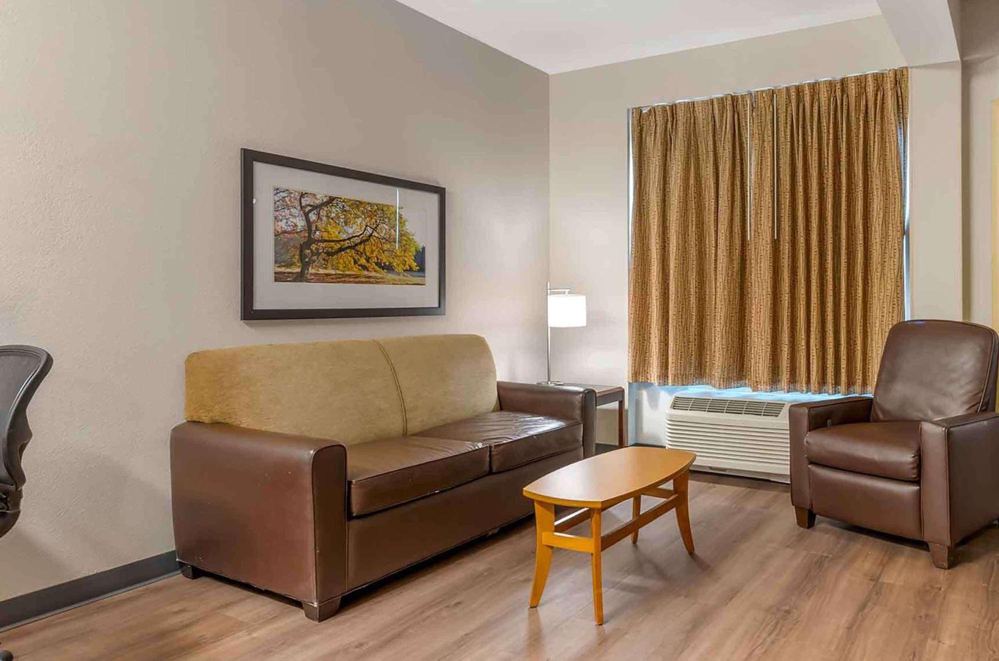 Extended Stay America Suites - Indianapolis - Airport - W Southern Ave Eksteriør bilde