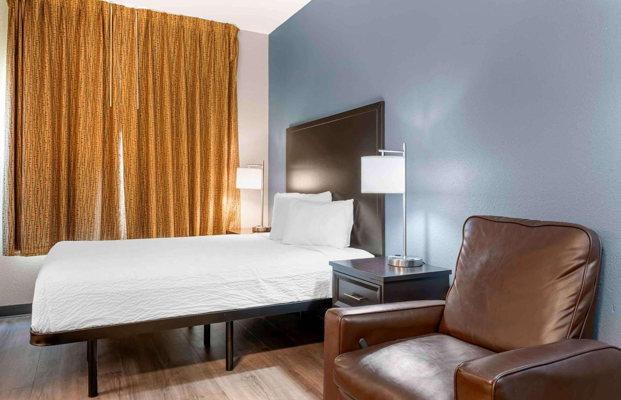 Extended Stay America Suites - Indianapolis - Airport - W Southern Ave Eksteriør bilde